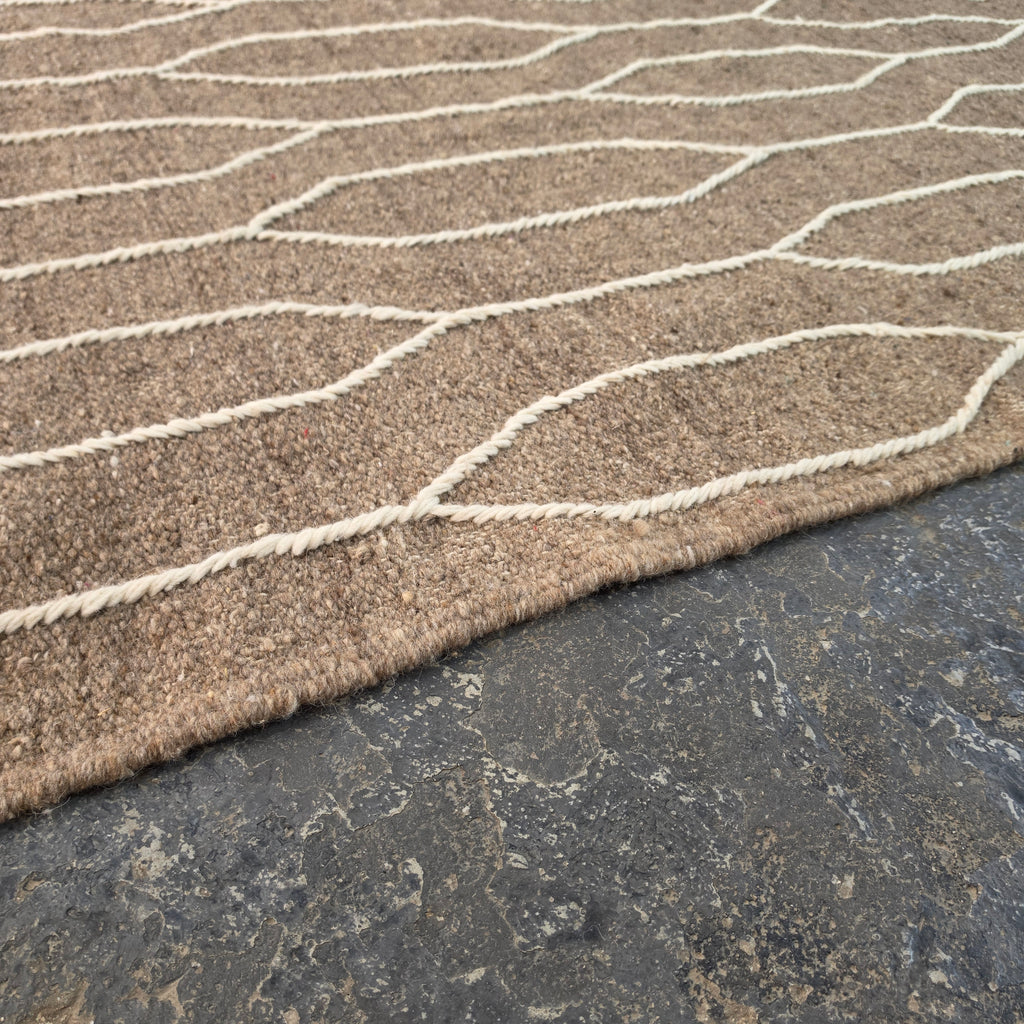 Moroccan Kilim Rug 7x10 – Handwoven Flat Weave Taupe & Ivory Wool Rug