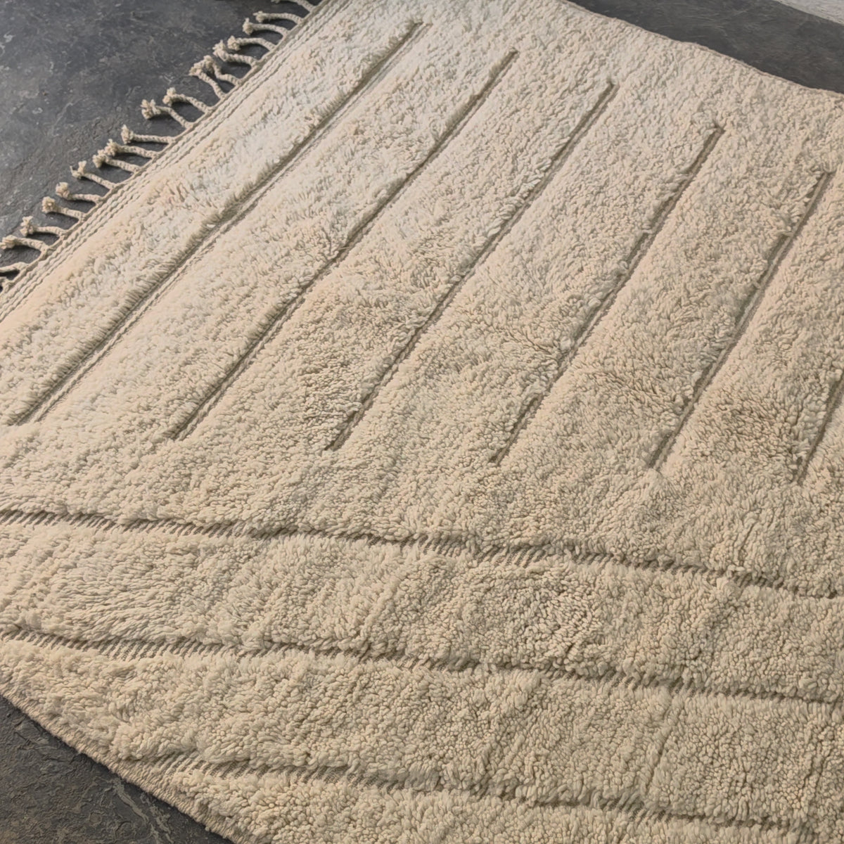 Modern Boho Area Rug (196x315 cm)
