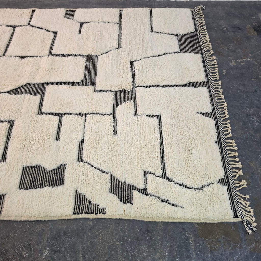 Handmade Beni Ourain Wool Rug with Modern Abstract Design