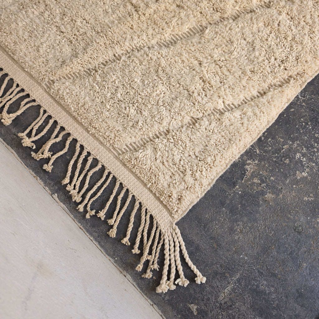 Oversized Moroccan Beni Ourain Rug, Modern Boho Area Rug (407x300 cm)