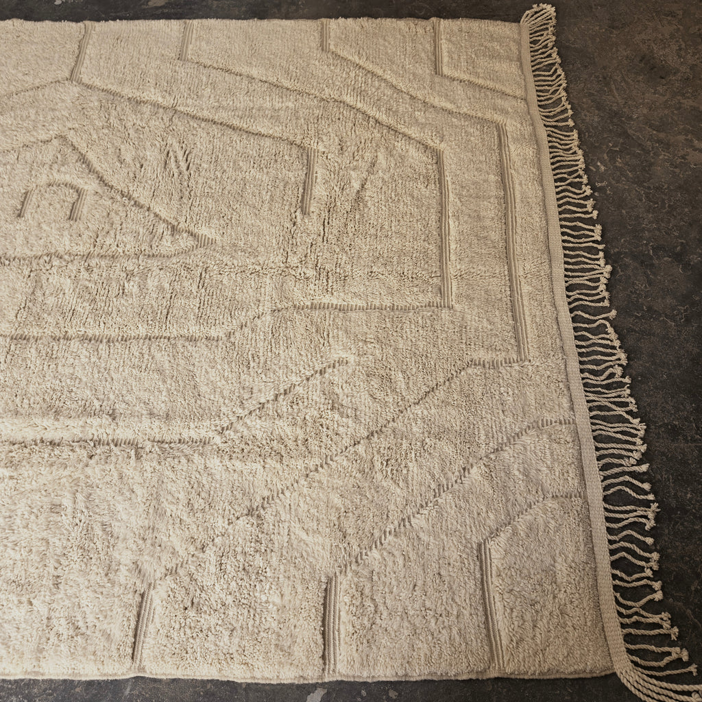 Oversized Moroccan Beni Ourain Rug, Modern Boho Area Rug (407x300 cm)