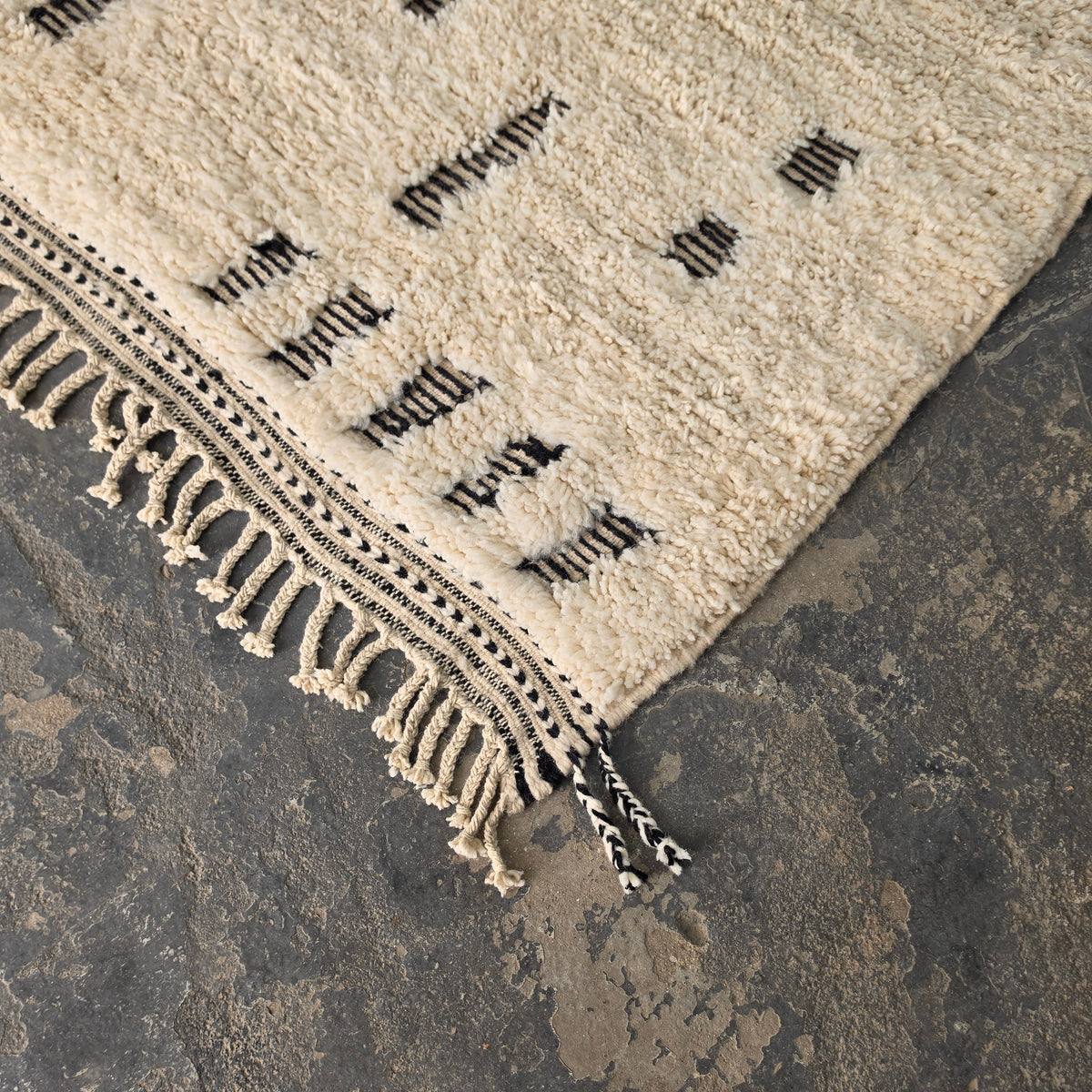 Handmade Beni Ourain Wool Rug with Minimalist Berber Dash Patterns