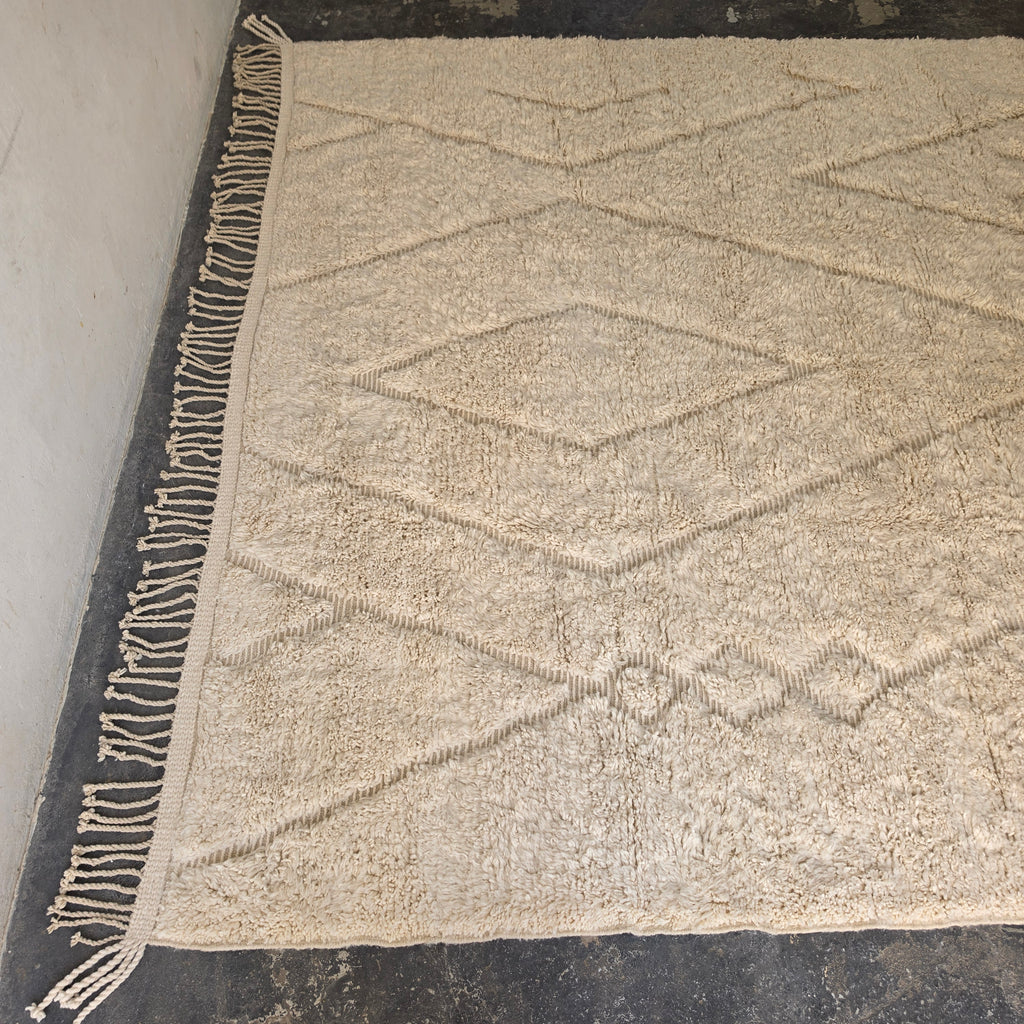 Extra Large Moroccan Beni Ourain Rug, Boho Area Rug (300x411 cm)