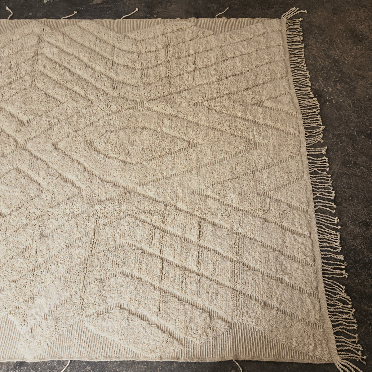 Oversized Moroccan Beni Ourain Rug, Luxury Boho Living Room Rug (300x400 cm)