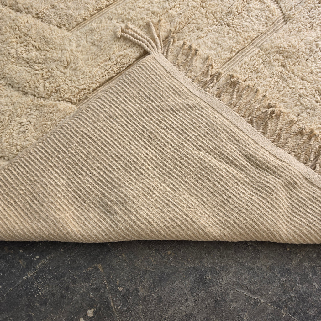 Oversized Moroccan Beni Ourain Rug, Modern Boho Area Rug (407x300 cm)