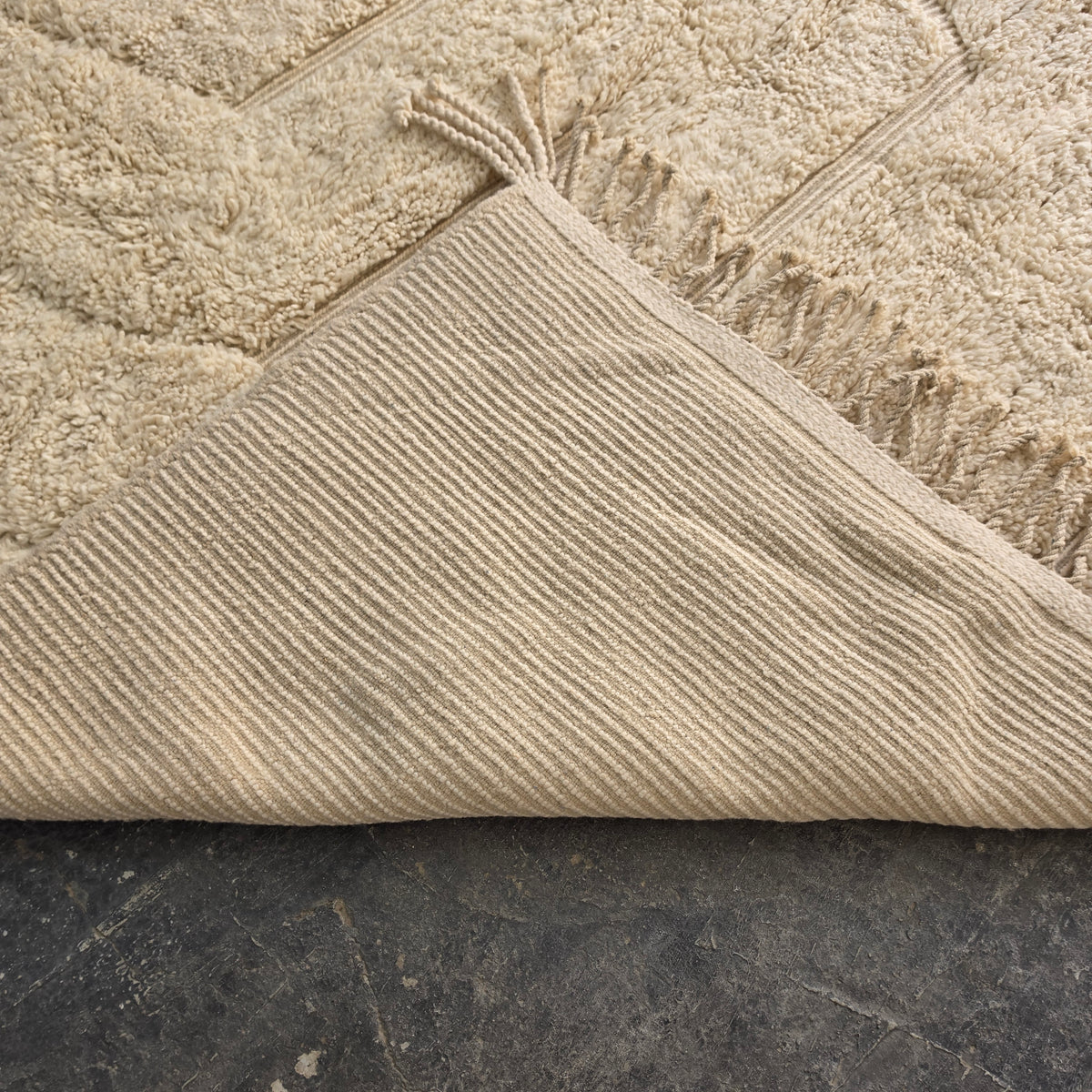 Oversized Moroccan Beni Ourain Rug, Modern Boho Area Rug (407x300 cm)