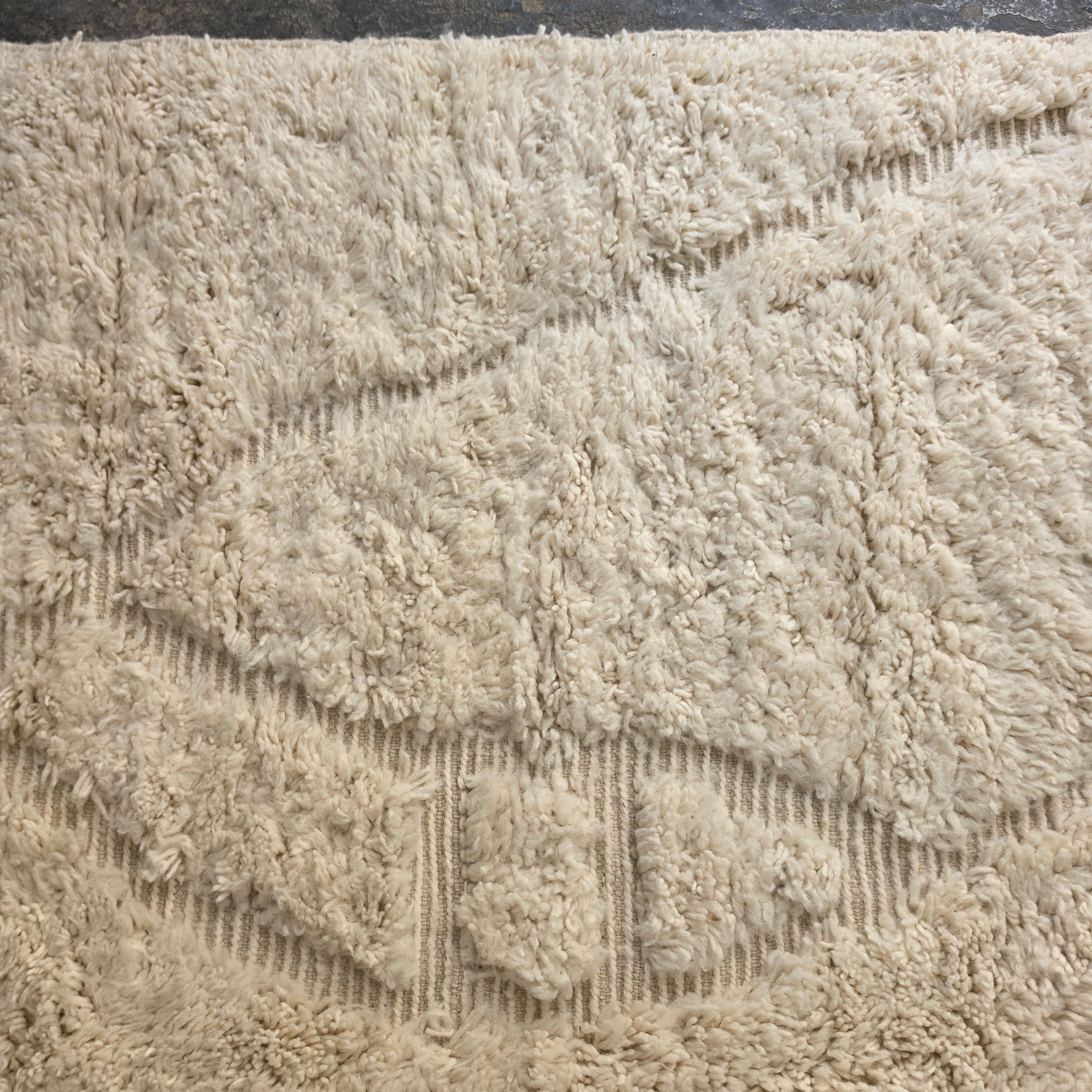 Extra Large Moroccan Beni Ourain Rug, Boho Area Rug (300x411 cm)
