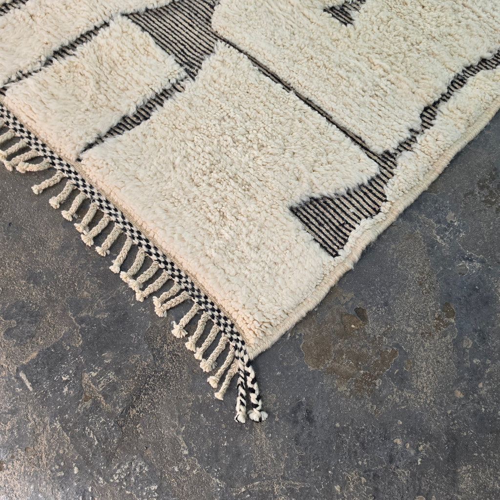 Handmade Beni Ourain Wool Rug with Modern Abstract Design